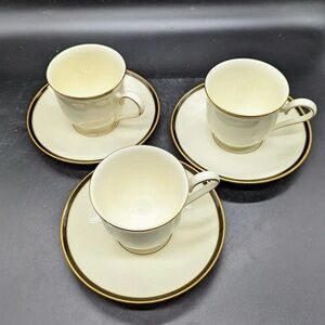 Lenox Cream and Gold Porcelain Teacup Set